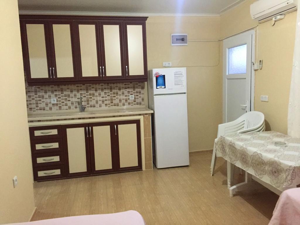 Mali Beach Aparthotel Siğacık Cameră foto